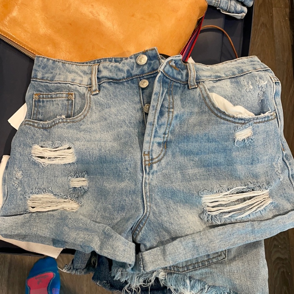 High waisted forever 21 Jean shorts